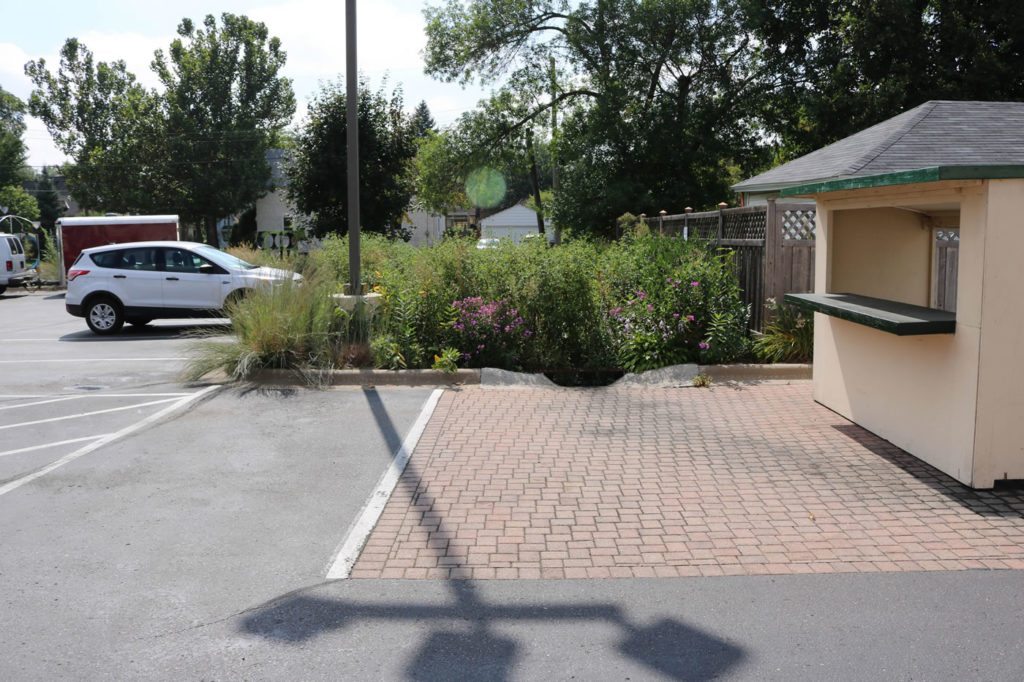 Permeable pavers at Sentyrz Market.